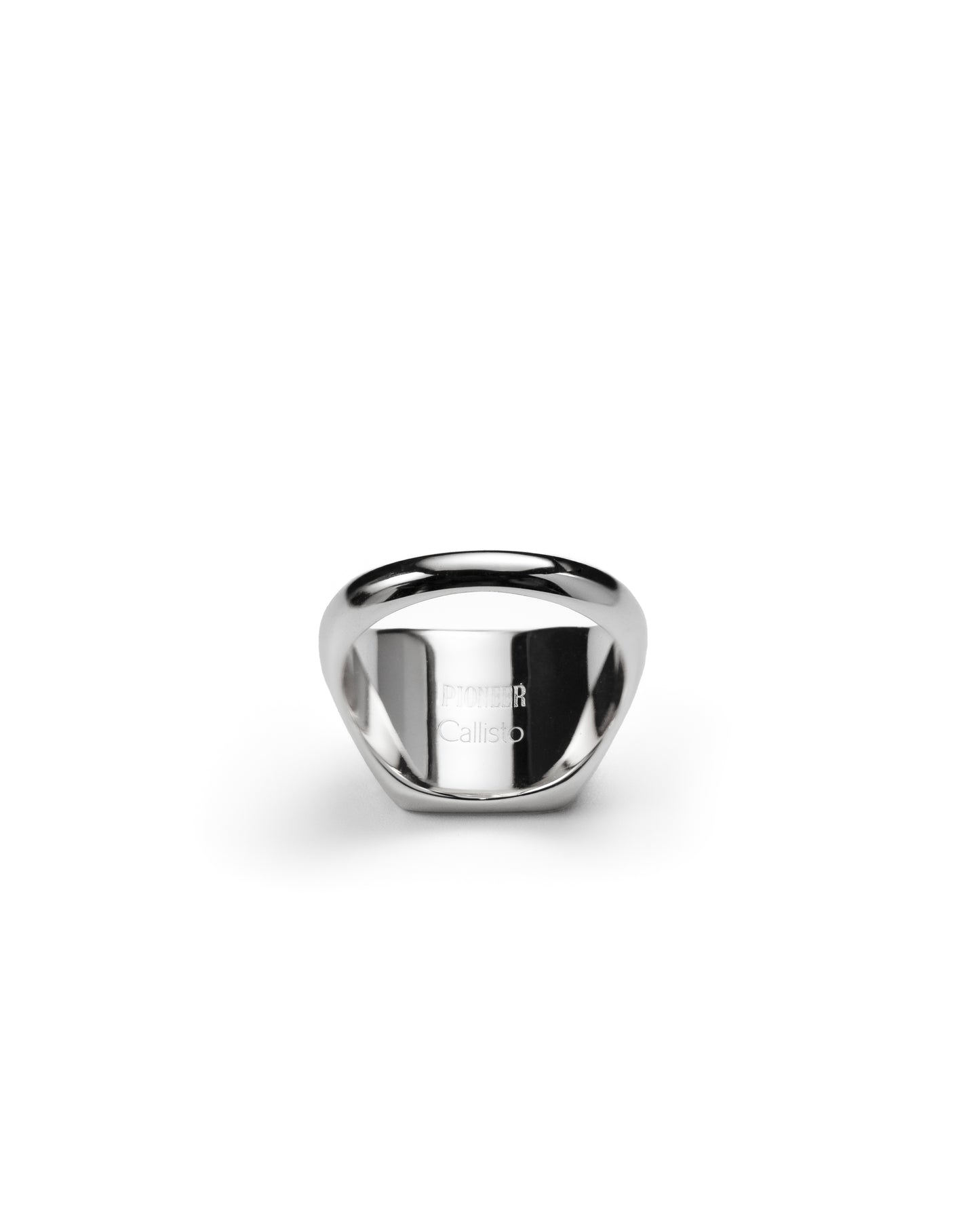 Callisto × PIONEER Sliver Signet Ring “The Barrel”