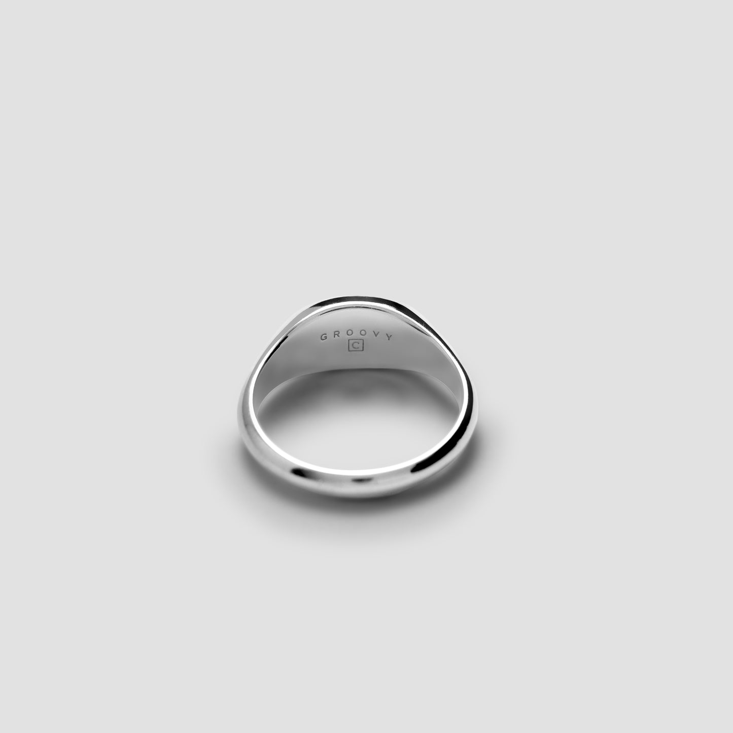 Callisto × GROOVY Sliver Signet Ring “Bold”
